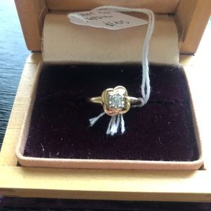 VINTAGE 14KT GOLD W/DIAMOND SZ 6